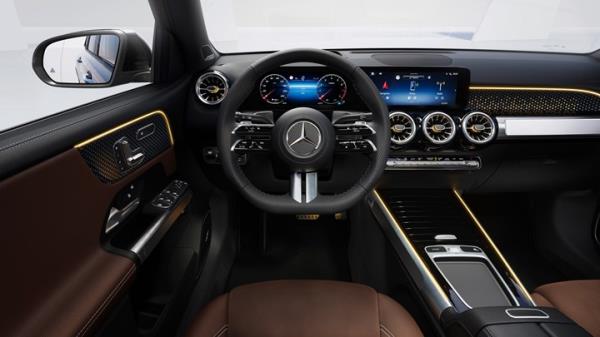 Mercedes-Benz GLB 2023 facelift: fresh tech for seven-seat SUV